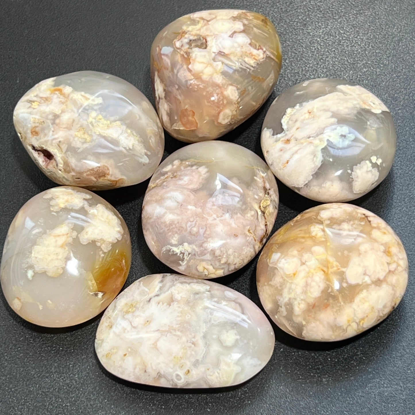 Flower Agate Crystal Palm Stone Carving