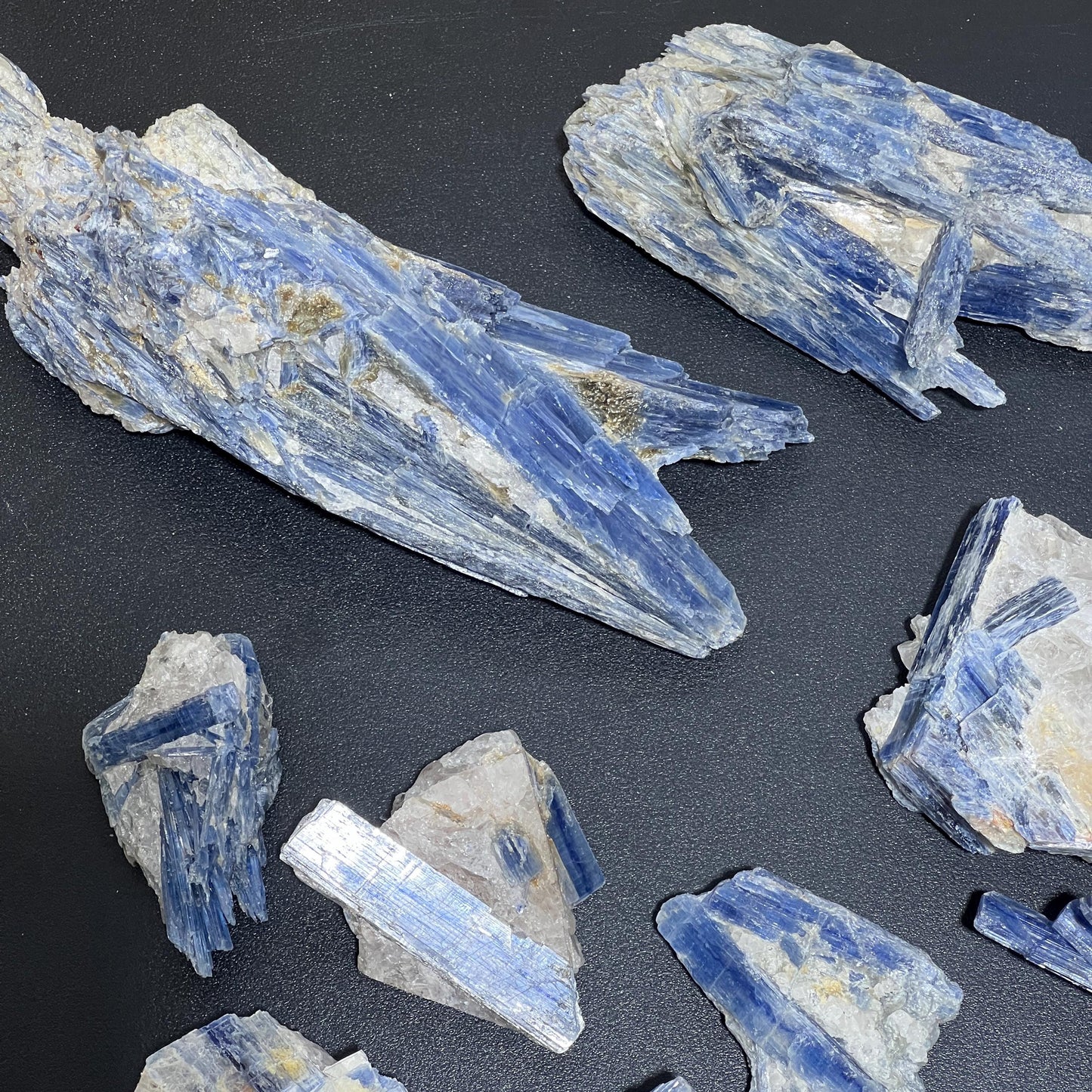 Blue Kyanite Large Crystal (By The Piece Or 1 LB) Rough Raw Clusters In Matrix Bulk