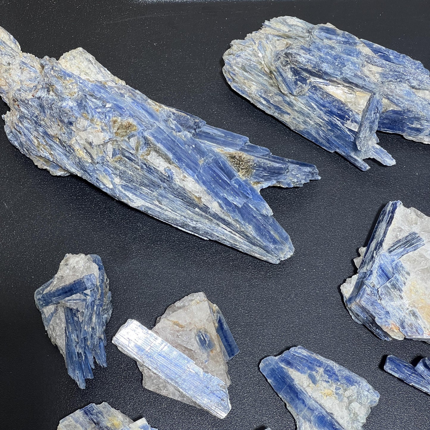 Blue Kyanite Large Crystal (By The Piece Or 1 LB) Rough Raw Clusters In Matrix Bulk