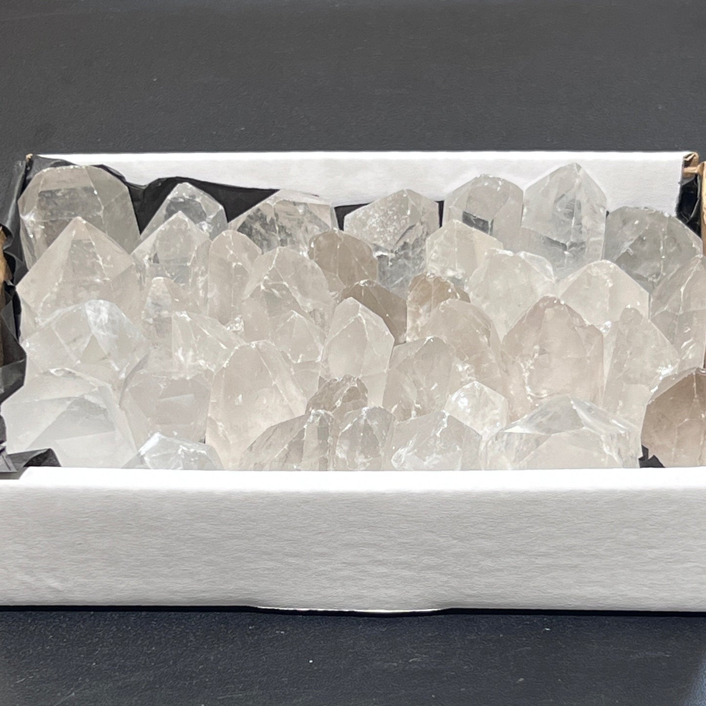 Clear Quartz Crystal Points Boxed Flat Bulk  Crystal Gemstones Supply