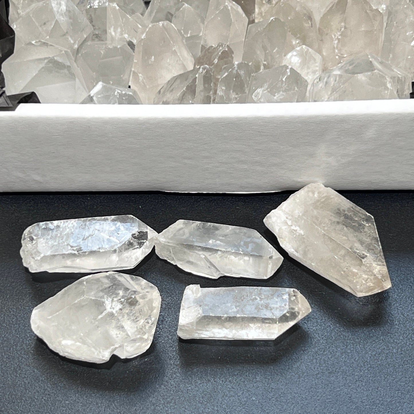 Clear Quartz Crystal Points Boxed Flat Bulk  Crystal Gemstones Supply