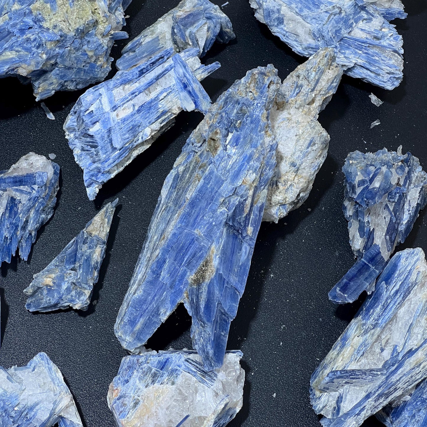 Blue Kyanite Large Crystal (By The Piece Or 1 LB) Rough Raw Clusters In Matrix Bulk
